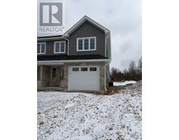 4 - 229 BRUCE STREET S - 28
