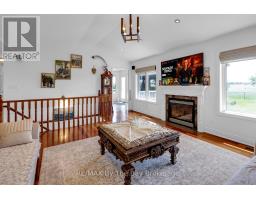 2569 LOCKHART ROAD - 24