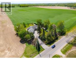 2569 LOCKHART ROAD - 39