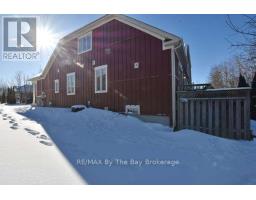 11 SAVANNAH CRESCENT - 10