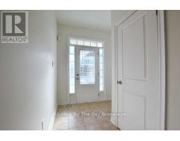 11 SAVANNAH CRESCENT - 12