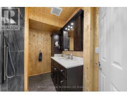 1745 TWIN OAKS CRESCENT - 18