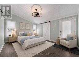 1745 TWIN OAKS CRESCENT - 26