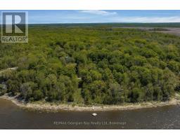1745 TWIN OAKS CRESCENT - 34