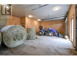 465 RIDGE ROAD E - 34