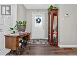 13 HALLEN DRIVE - 11