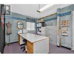 13 HALLEN DRIVE - 25