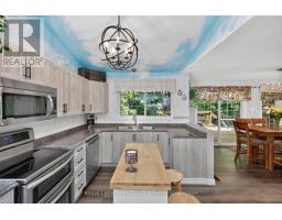 13 HALLEN DRIVE - 29