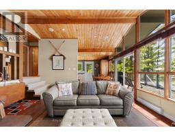 3946 EAST SHORE ROAD - 16