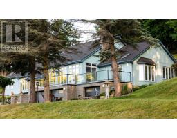 12 MATSON DRIVE - 3