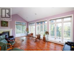 12 MATSON DRIVE - 35