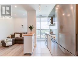 534 - 3100 KEELE STREET - 12
