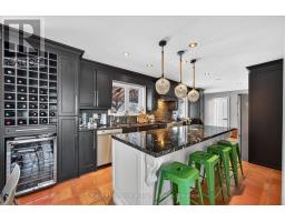 110 PALMER CIRCLE - 24