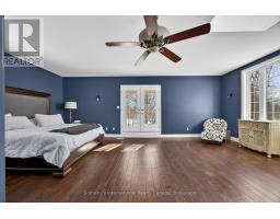 110 PALMER CIRCLE - 38