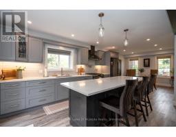 31 ALDER STREET - 12