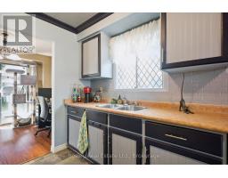 84 CASSANDER CRESCENT - 18