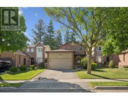84 CASSANDER CRESCENT - 2
