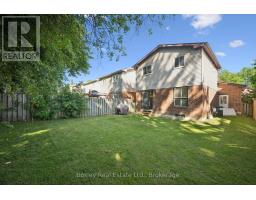 84 CASSANDER CRESCENT - 35