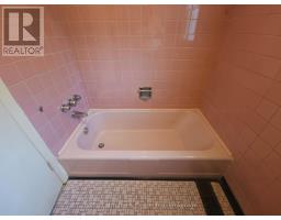 69 HALIBURTON AVENUE - 16