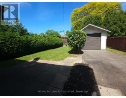 69 HALIBURTON AVENUE - 35