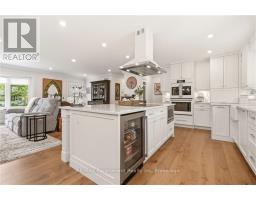 2113 COURTLAND DRIVE - 8