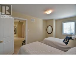 47 MEADOWBROOK LANE - 26