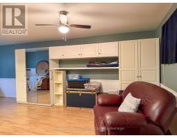 154 15TH AVE CLOSE - 24