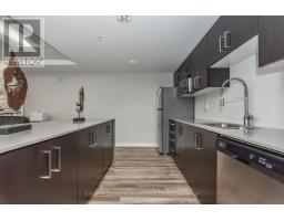 204 - 25 KAY CRESCENT - 35
