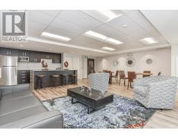 204 - 25 KAY CRESCENT - 37