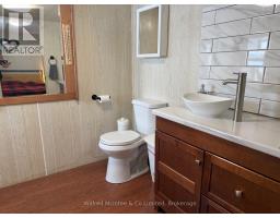 23 BLUEJAY COURT - 9