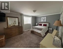 15 HURON LANE - 20