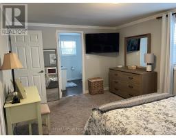 15 HURON LANE - 23