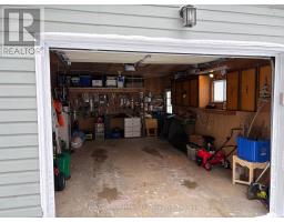 15 HURON LANE - 33
