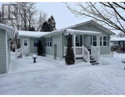 15 HURON LANE - 36