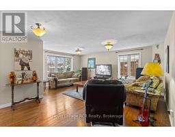 335 3RD AVENUE W - 15