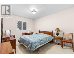 335 3RD AVENUE W - 35
