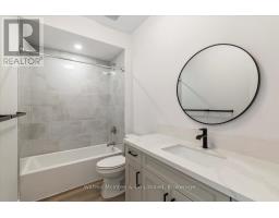 227 SAUGEEN STREET - 17