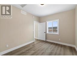 227 SAUGEEN STREET - 22
