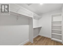 227 SAUGEEN STREET - 33