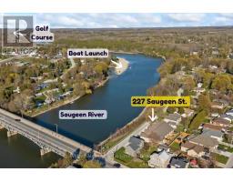 227 SAUGEEN STREET - 5