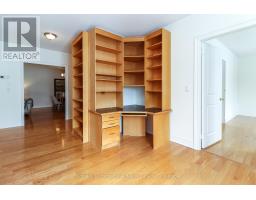 308 - 25 BEAVER STREET S - 22