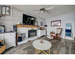 77 2ND STREET CRESCENT - 21