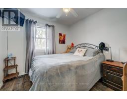 77 2ND STREET CRESCENT - 28
