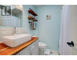 77 2ND STREET CRESCENT - 30