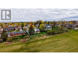 77 2ND STREET CRESCENT - 43