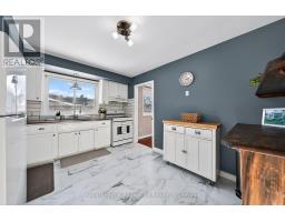 21 GLENDA COURT - 18