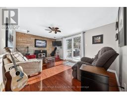 21 GLENDA COURT - 23