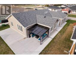 140 LAKE BREEZE DRIVE - 3