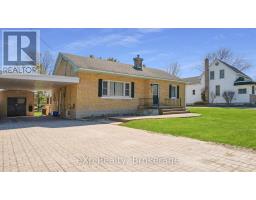 408 MCNAB STREET - 2