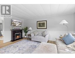 70 APPLEWOOD BOULEVARD - 21